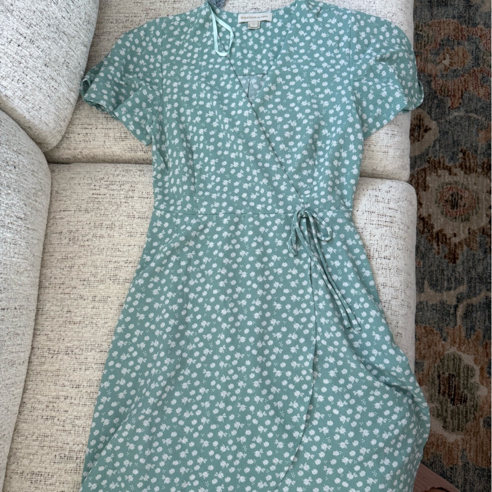 Floral Wrap Dress in Green